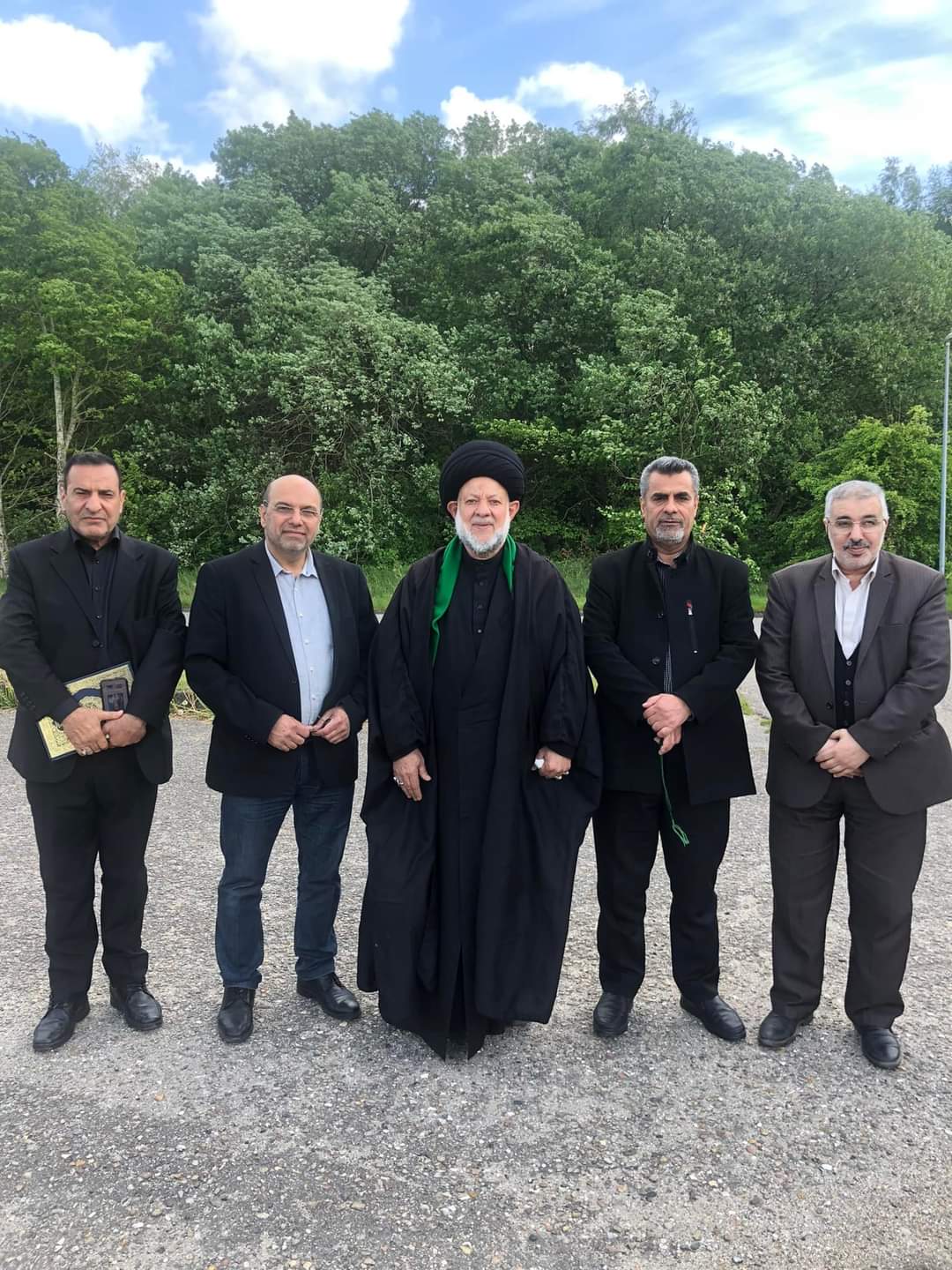 عظم الله أجورنا وأجوركم بصادق العترة عليه أفضل التحية والسلام